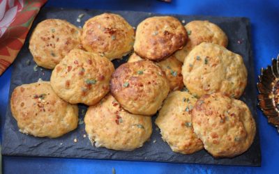 Cheddar Cookies with Chili flakes & Chives