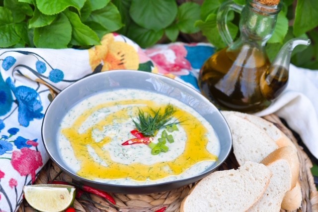 Hummus with Dill & Spices
