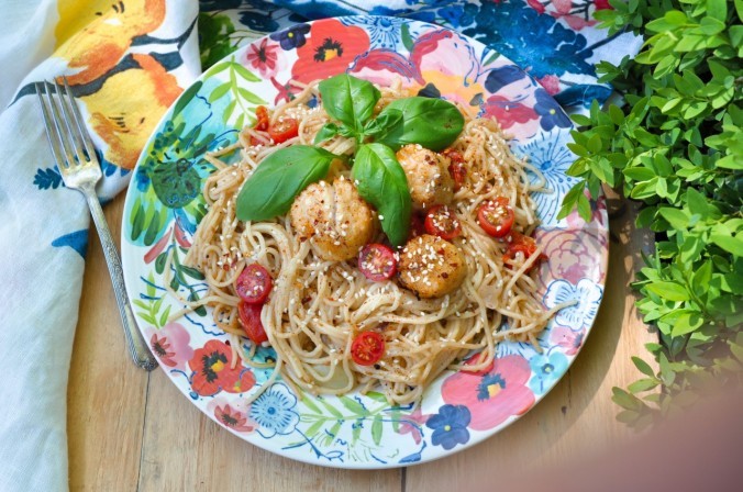 Garlic Noodles with Scallops & Sesame Seeds